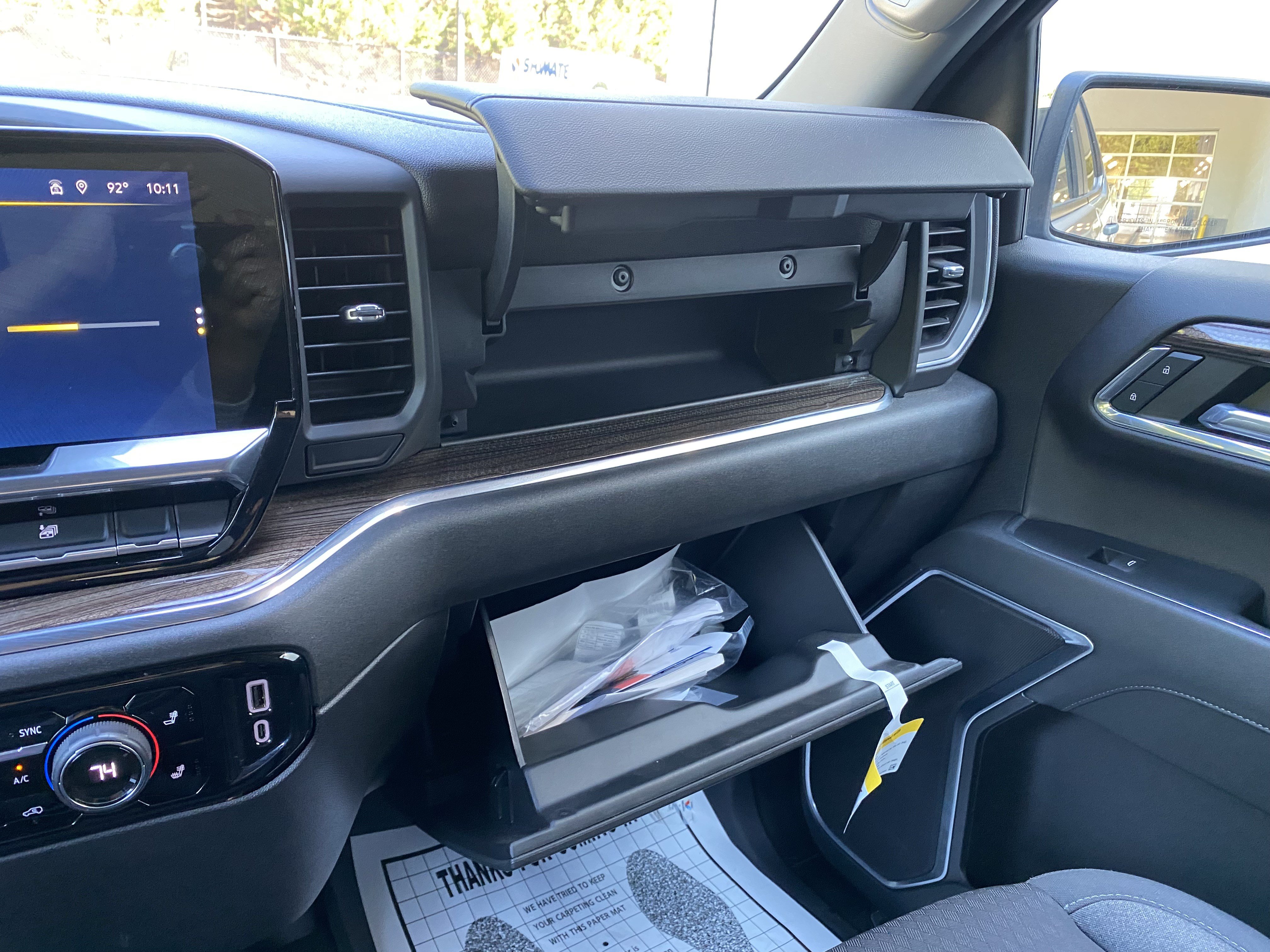Used 2023 Chevrolet Silverado 1500 LT AWD/4WD image 30