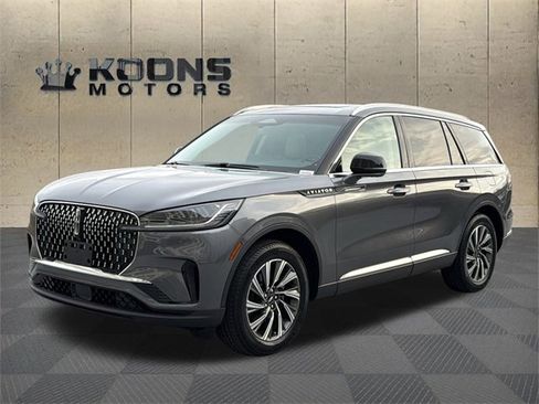 New 2025 Lincoln Aviator Premiere image 1