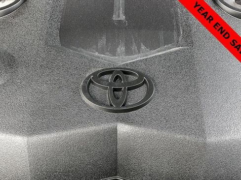 Used 2023 Toyota 4Runner TRD Off-Road image 34