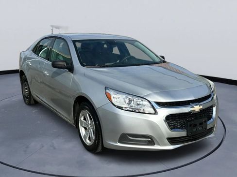 Used 2014 Chevrolet Malibu LS image 3