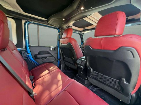 Used 2024 Jeep Wrangler Rubicon 392 image 19