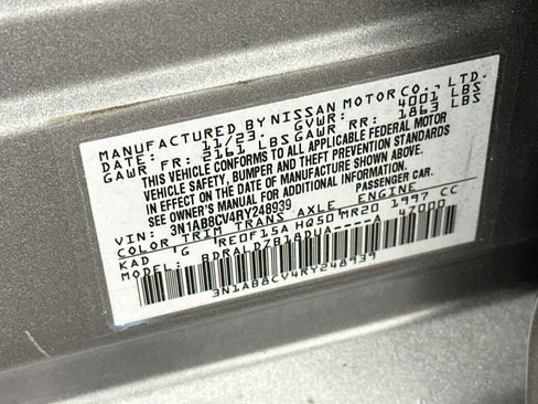 Used 2024 Nissan Sentra SV FWD image 12