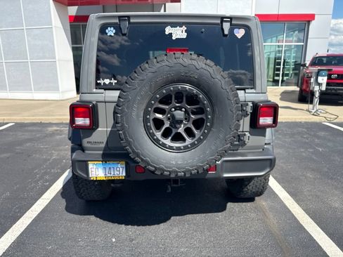 Used 2022 Jeep Wrangler Unlimited Sport AWD/4WD image 7