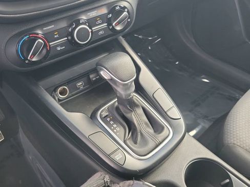 Used 2021 Kia Soul LX FWD image 30