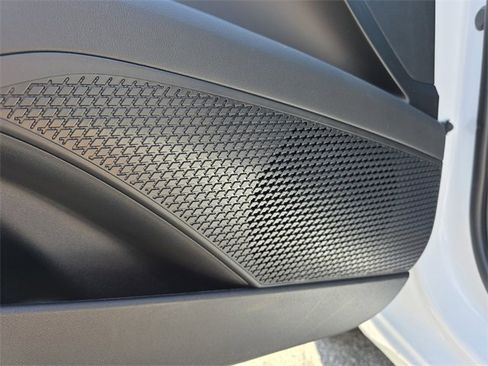 New 2025 Hyundai Elantra SEL w/ Cargo Package image 17