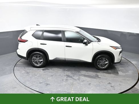 Used 2024 Nissan Rogue S AWD/4WD image 41