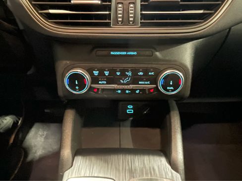 Used 2023 Ford Escape Active image 21