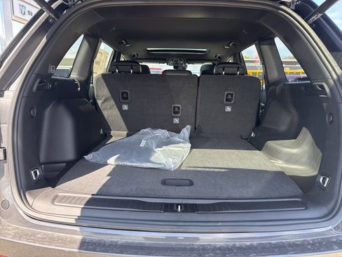 New 2026 Jeep Grand Cherokee Altitude AWD/4WD image 26