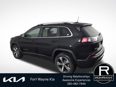 Used 2020 Jeep Cherokee Limited w/ Luxury Group AWD/4WD image 11