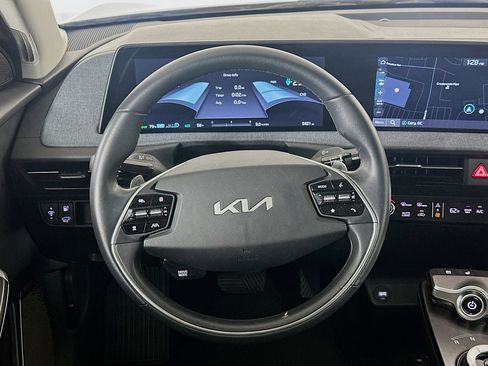 Used 2024 Kia EV6 Wind w/ Wind Technology Package RWD image 18