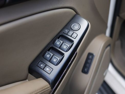 Used 2018 GMC Yukon SLT w/ Premium Edition image 23