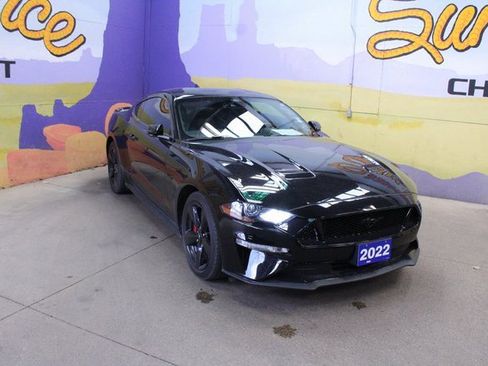 Used 2022 Ford Mustang GT Premium image 2