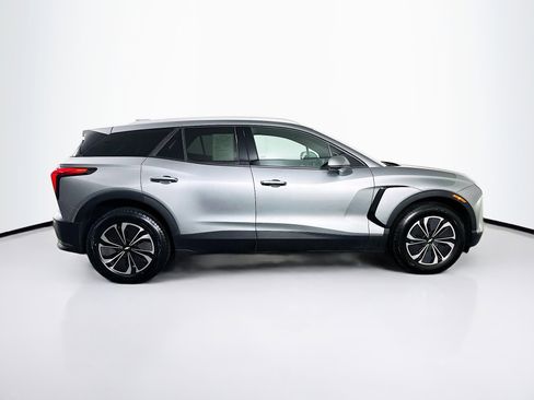 Used 2024 Chevrolet Blazer EV LT AWD/4WD image 10