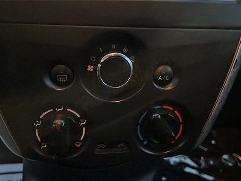 Used 2015 Nissan Versa Note S image 13