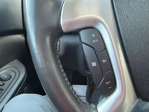 Used 2013 GMC Acadia SLT AWD/4WD image 21