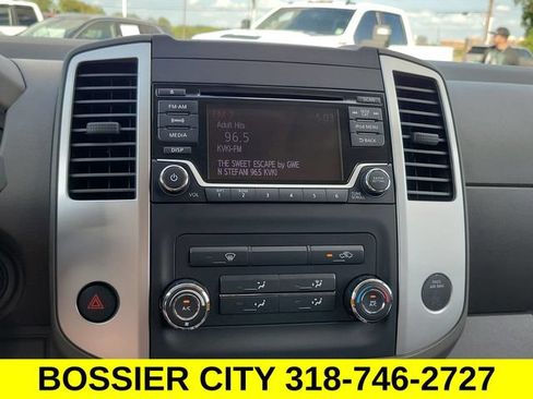 Used 2017 Nissan Frontier Desert Runner RWD image 13
