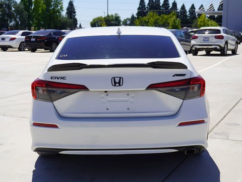 Used 2022 Honda Civic Sport image 11