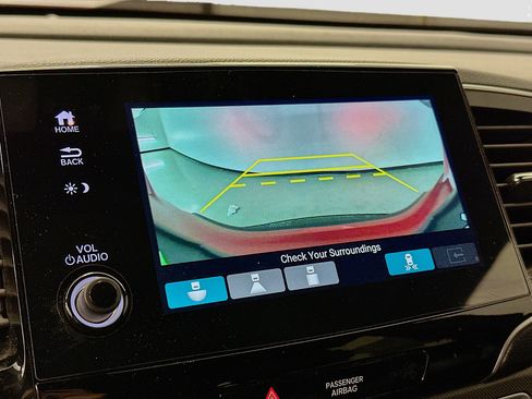 Used 2024 Honda Passport TrailSport image 23