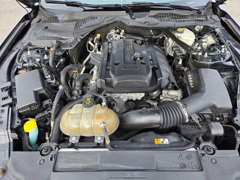 Used 2018 Ford Mustang Premium image 16