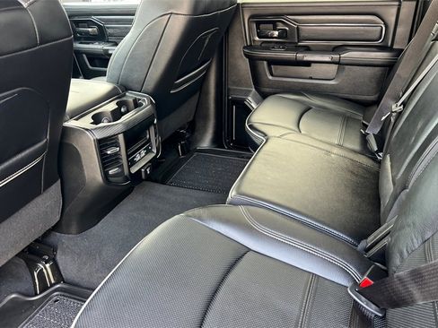 Used 2024 RAM 2500 Limited image 13