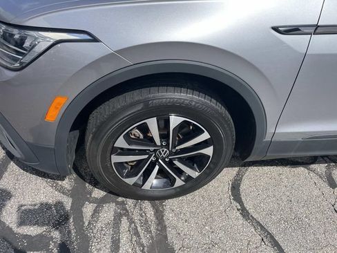 Used 2024 Volkswagen Tiguan S AWD/4WD image 15