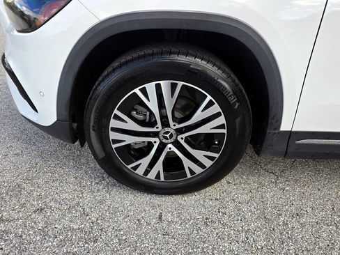 Used 2024 Mercedes-Benz GLA 250 image 8