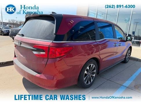 Used 2024 Honda Odyssey EX-L image 2