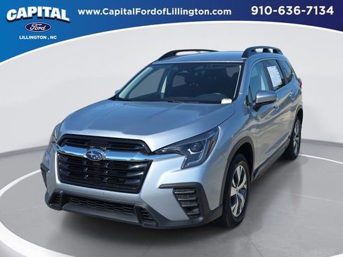 Used 2025 Subaru Ascent Premium AWD/4WD image 1
