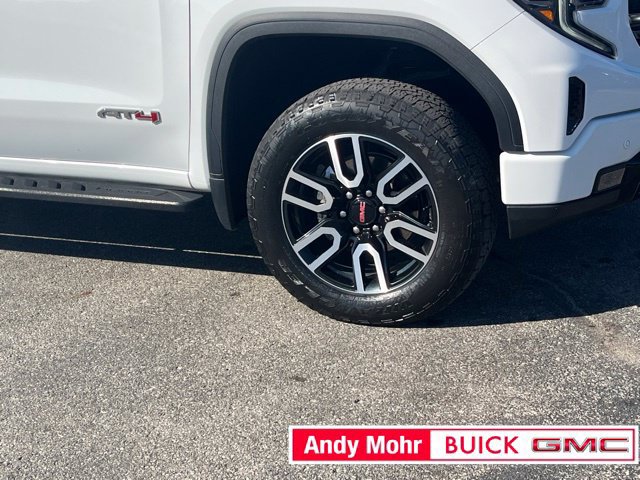 Used 2023 GMC Sierra 1500 AT4 w/ AT4 Premium Package AWD/4WD image 16