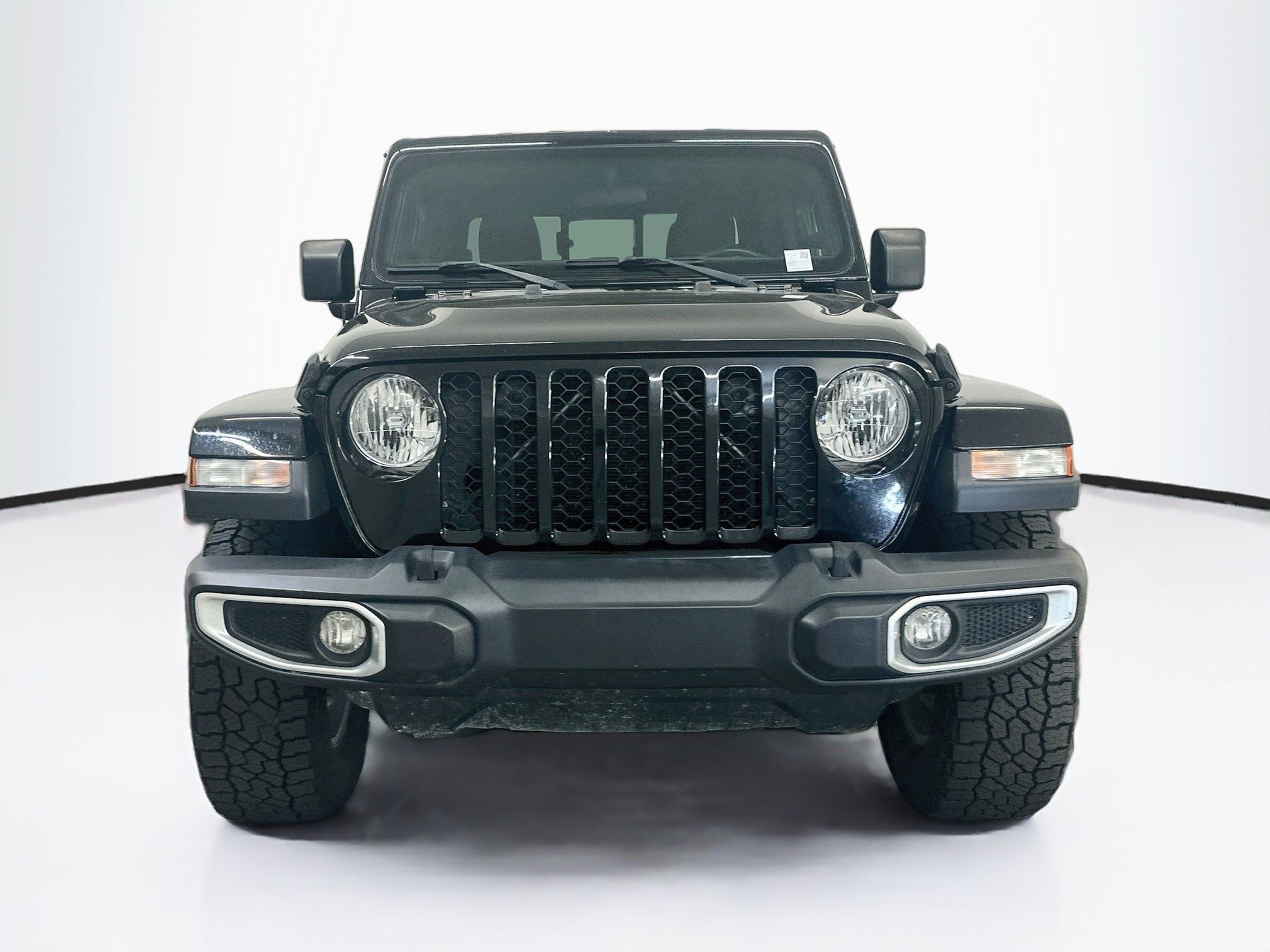 Used 2020 Jeep Gladiator Sport w/ Quick Order Package 24S AWD/4WD image 2