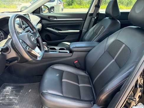 Certified 2024 Nissan Altima 2.5 SR FWD image 10