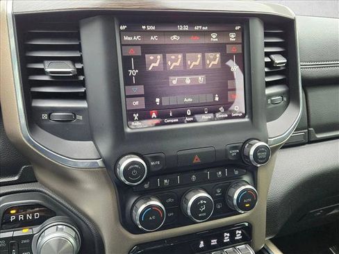 Used 2019 RAM 1500 Laramie image 12