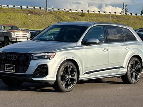 New 2026 Audi Q7 3.0T Premium Plus image 7