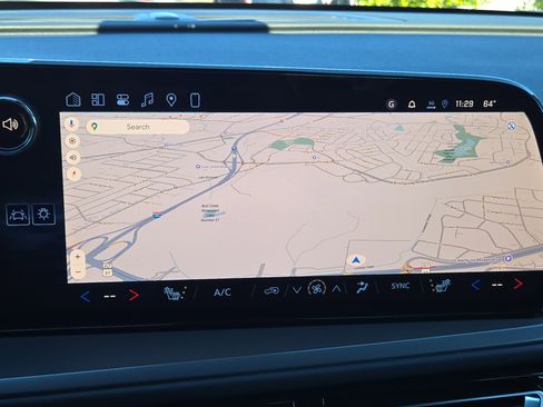 New 2026 Chevrolet Traverse LT w/ Driver Confidence Package image 30