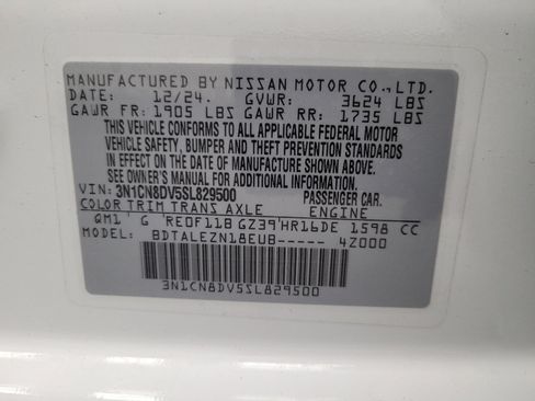 Used 2025 Nissan Versa S w/ Trunk Package FWD image 33