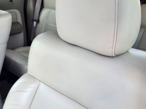 Used 2004 Ford F150 Lariat image 16