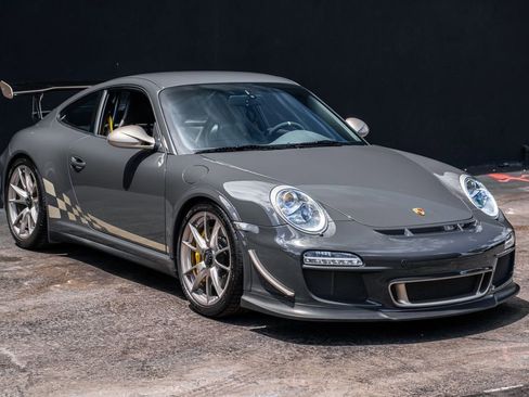 Used 2011 Porsche 911 GT3 RWD image 25