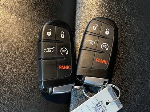 Certified 2021 Dodge Durango GT image 29