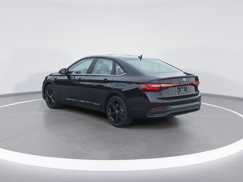 New 2026 Volkswagen Jetta SE image 5