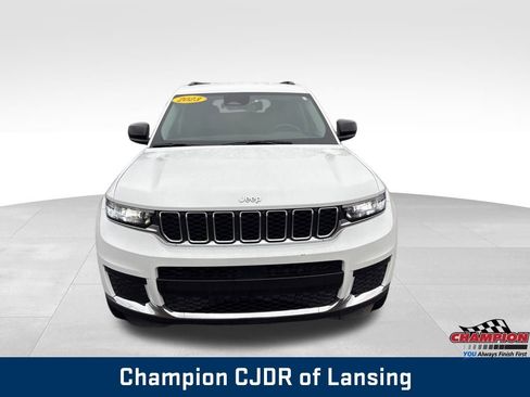 Used 2023 Jeep Grand Cherokee L Laredo image 19