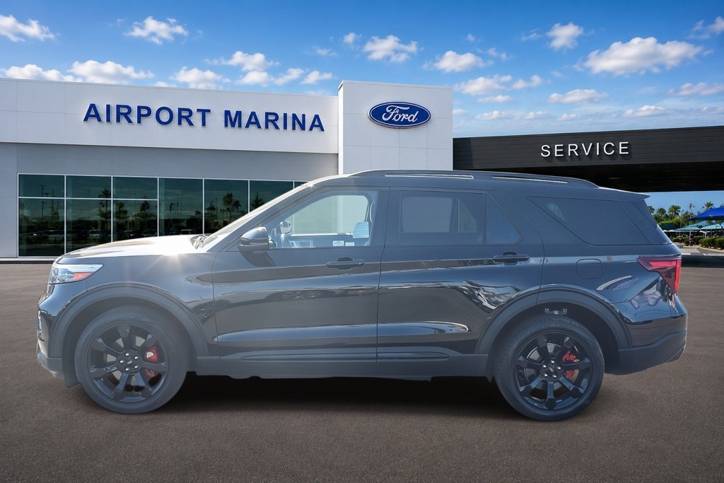 Certified 2023 Ford Explorer ST w/ Equipment Group 401A AWD/4WD image 5