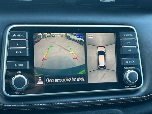 Used 2020 Nissan Kicks SR FWD image 19