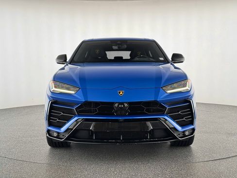 Used 2022 Lamborghini Urus image 8