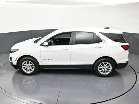 Used 2023 Chevrolet Equinox LT AWD/4WD image 17