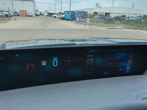 New 2026 Ford Expedition Active RWD image 11