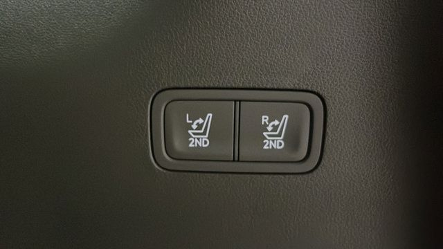 Used 2025 Hyundai Santa Fe Calligraphy AWD/4WD image 25
