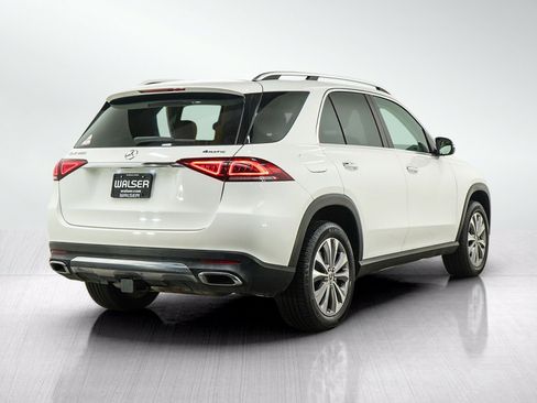 Used 2020 Mercedes-Benz GLE 350 4MATIC w/ Premium Package image 5