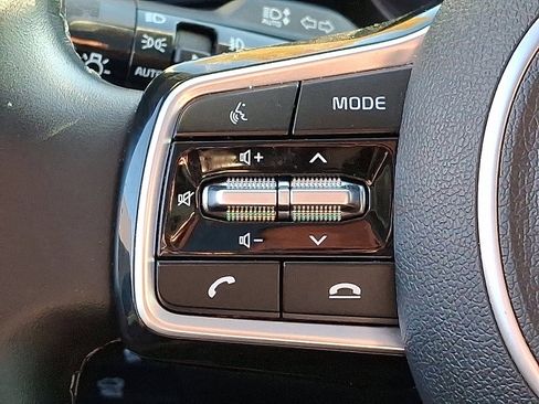 Used 2021 Kia Sorento SX image 22