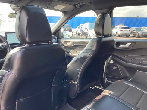 Used 2025 Ford Escape ST-Line w/ Tech Pack #1 AWD/4WD image 15