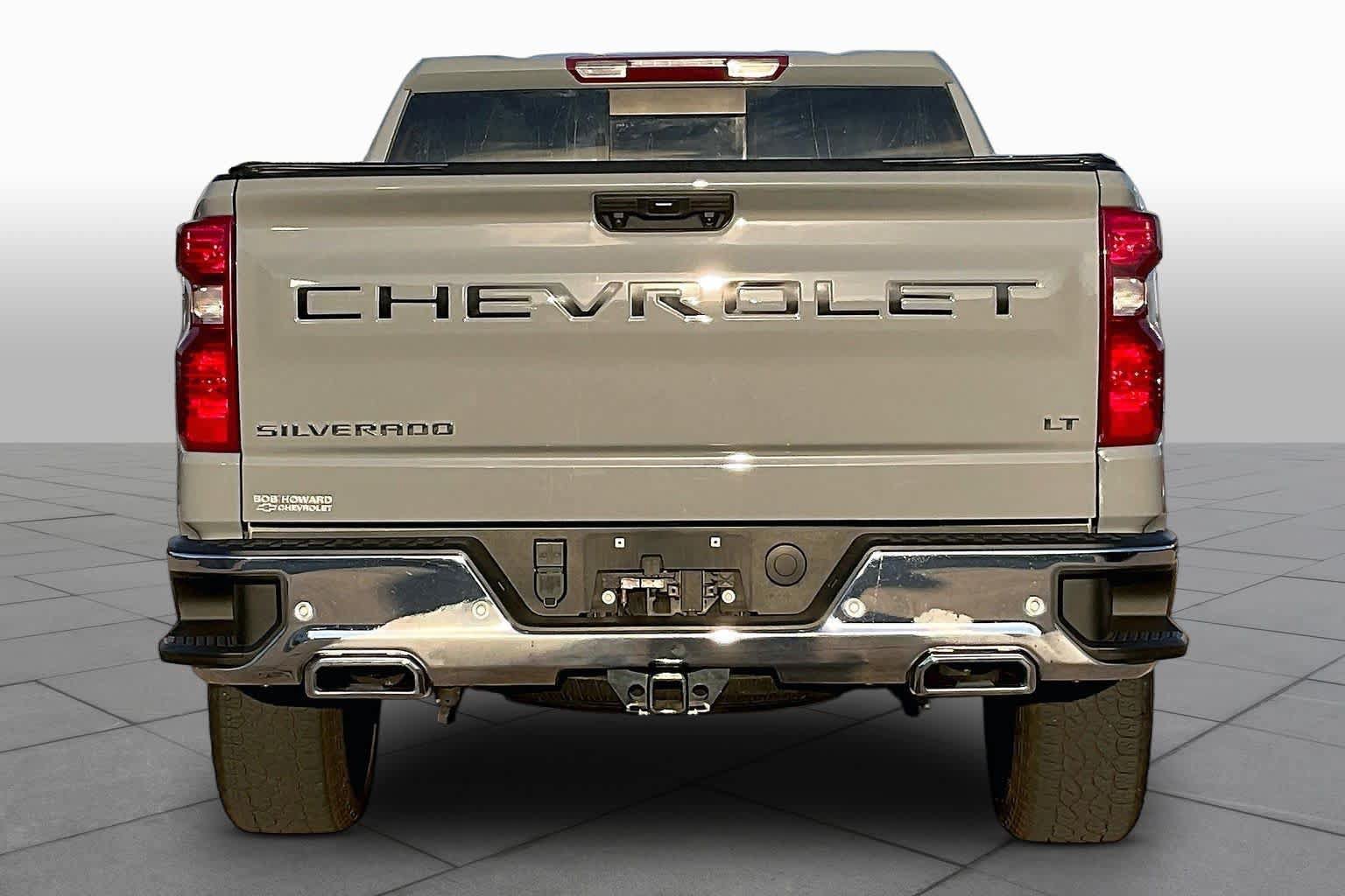 Used 2024 Chevrolet Silverado 1500 LT w/ Z71 Off-Road Package AWD/4WD image 5